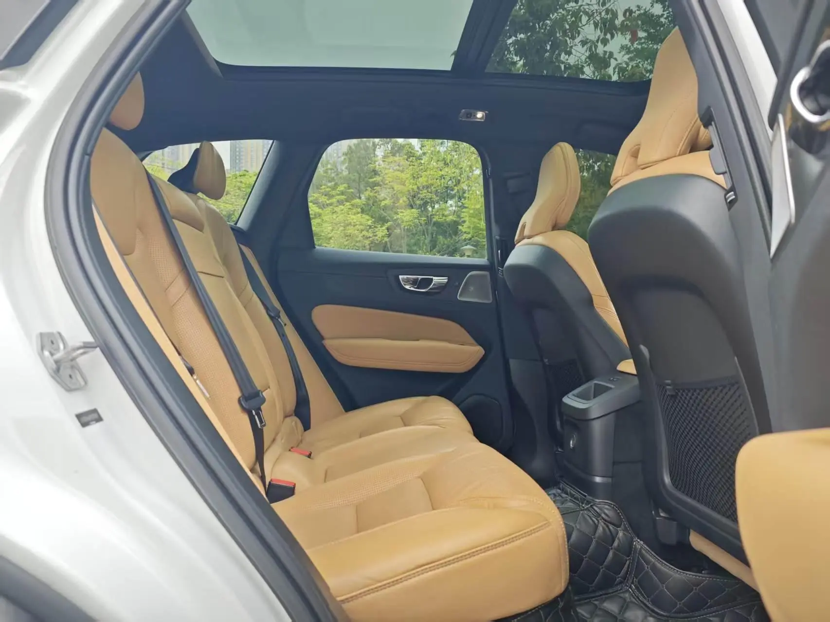 Volvo Volvo XC60 PHEV T8 E-drive Hybrid Zhizun Deluxe Edition Country V