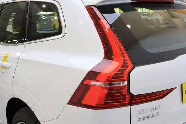 Volvo Volvo XC60 PHEV T8 four-wheel drive long battery life Zhiyuan Deluxe Edition