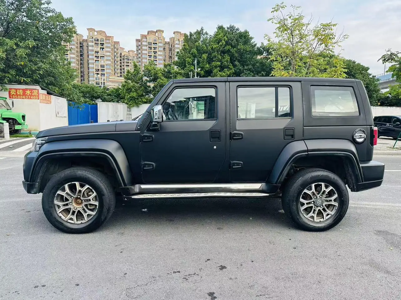 Beijing Beijing off-road BJ40 PLUS 2.3T automatic four-wheel drive exclusive edition Country VI