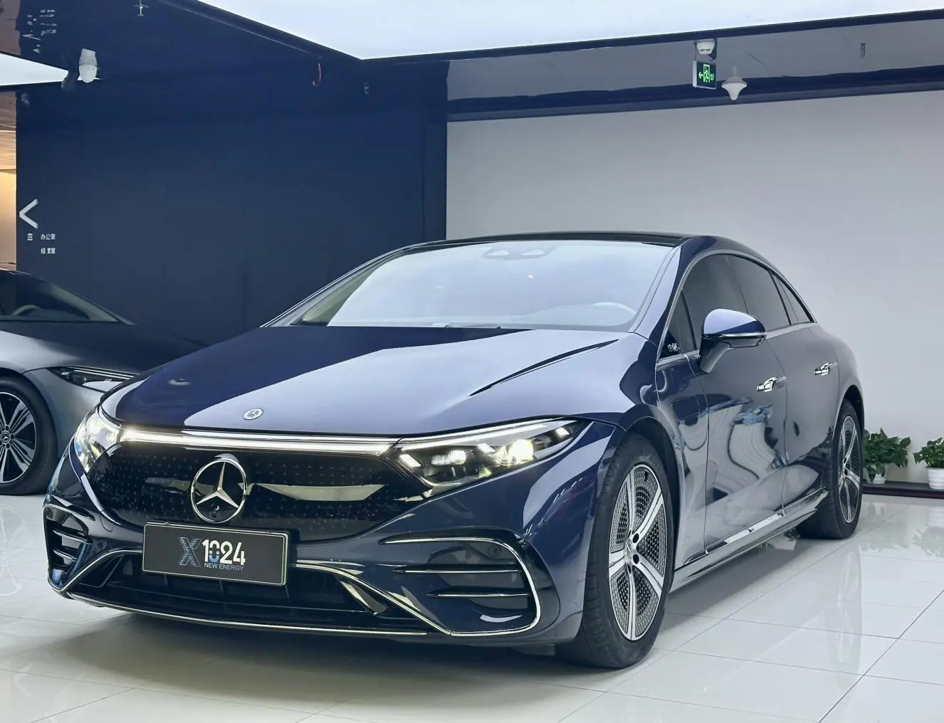 Mercedes-Benz Mercedes-Benz EQS Facelift EQS 450+ Deluxe Edition