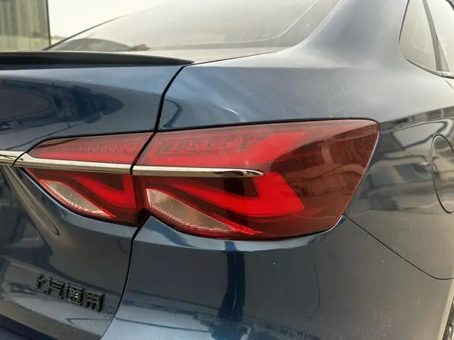 Chevrolet Cruze RS 330T Automatic Fun Version