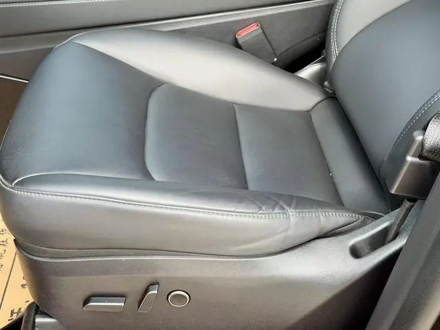 Tesla Model Y Rear-wheel drive version