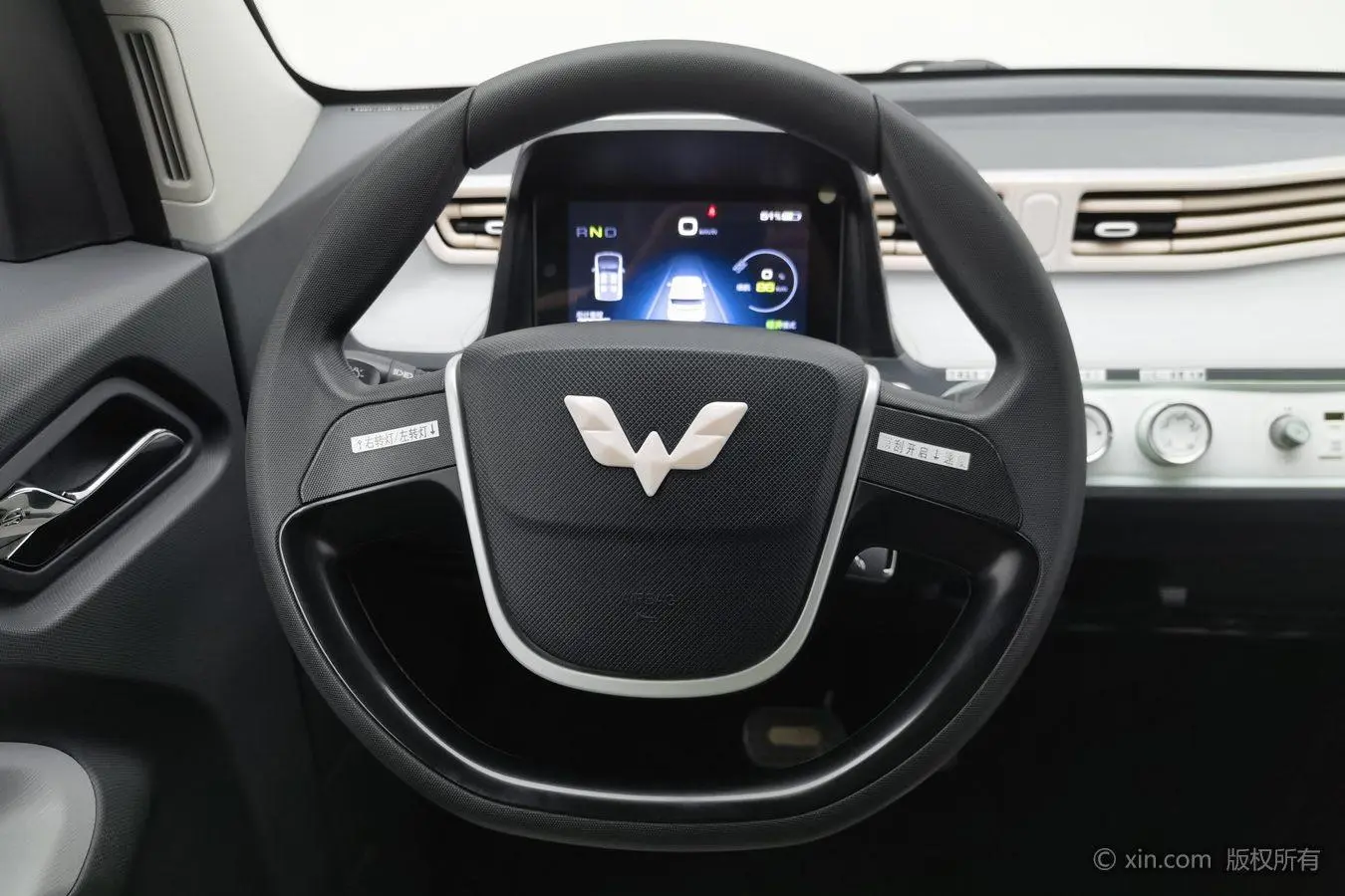 Wuling Wuling Hongguang MINIEV Macaron sandwich lithium iron phosphate 170km