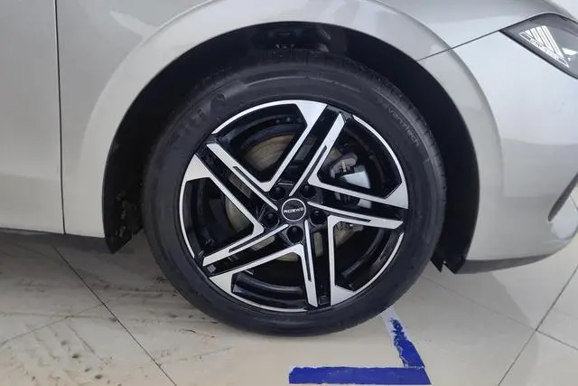 Roewe Roewe D7 DMH 125 Ultimate Edition