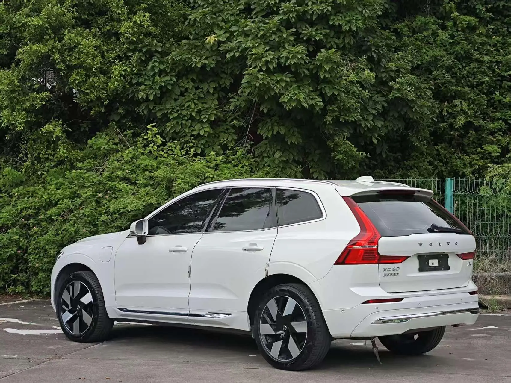 Volvo Volvo XC60 PHEV T8 four-wheel drive long battery life Zhiyuan Deluxe Edition