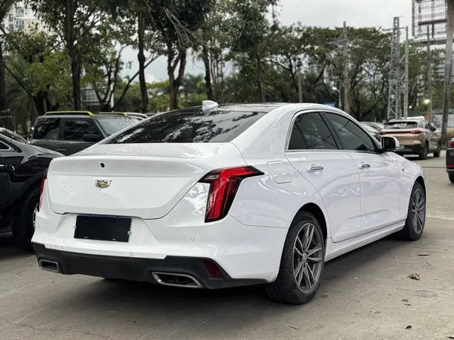 Cadillac Cadillac CT4 28T luxury