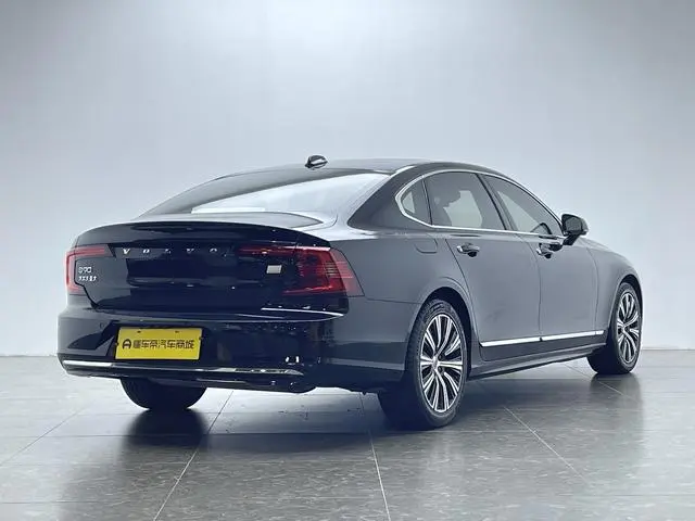 Volvo Volvo S90 PHEV T8 E-drive Hybrid Zhiyi Deluxe Edition
