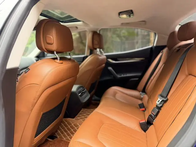 Maserati Ghibli 3.0T Standard Edition