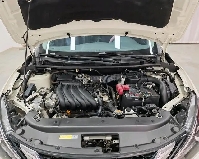 Nissan Xuan Yi Classic 1.6 XE CVT Comfort Edition