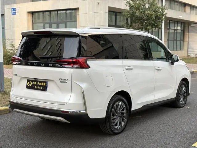 Maxus Chase G50 PLUS 1.5T automatic escort version
