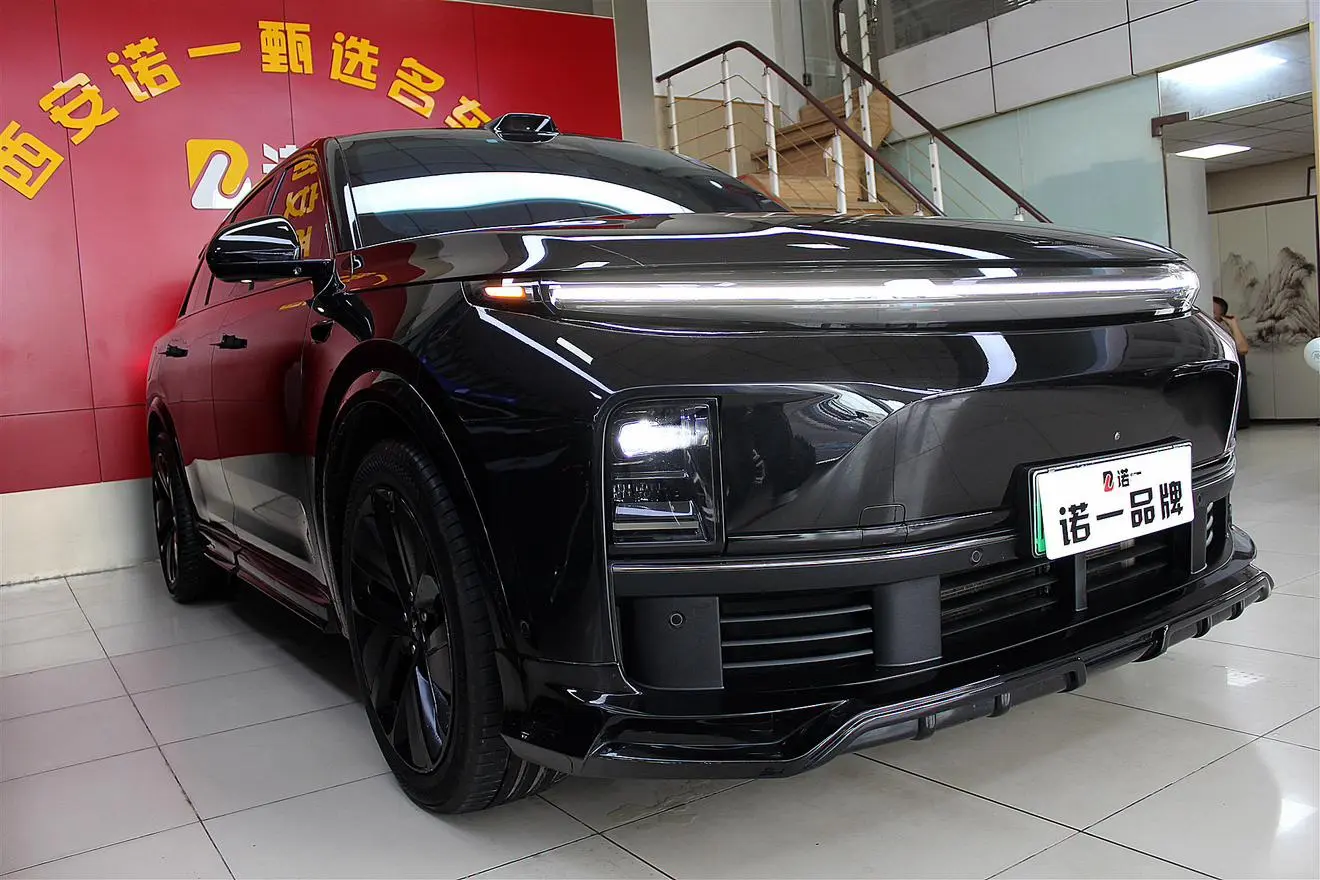 Li Auto Ideal L7 Pro version