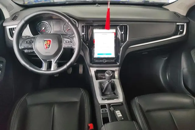 Roewe Roewe RX5 20T two-wheel drive manual Internet Zhihui Edition