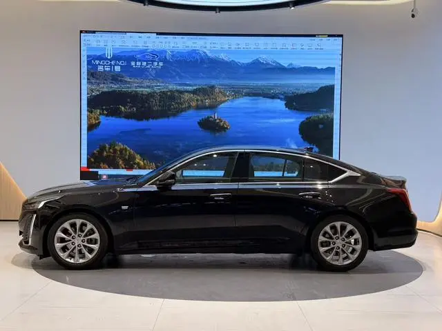 Cadillac Cadillac CT5 28T luxury