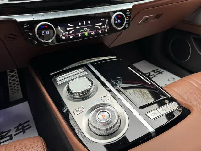 GENESIS Genisys G80 2.5T two-wheel drive Deluxe edition