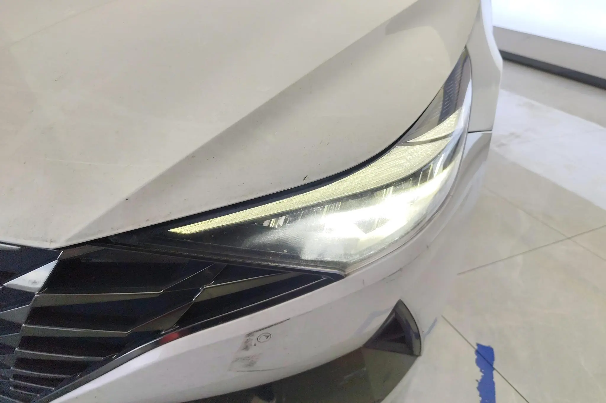 Hyundai Elantra 1.5L CVT LUX Premium Edition