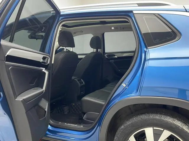 Volkswagen Tanyue 330TSI two-wheel drive luxury country V