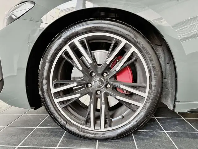 Audi Audi A5L 2.0T sports version quattro