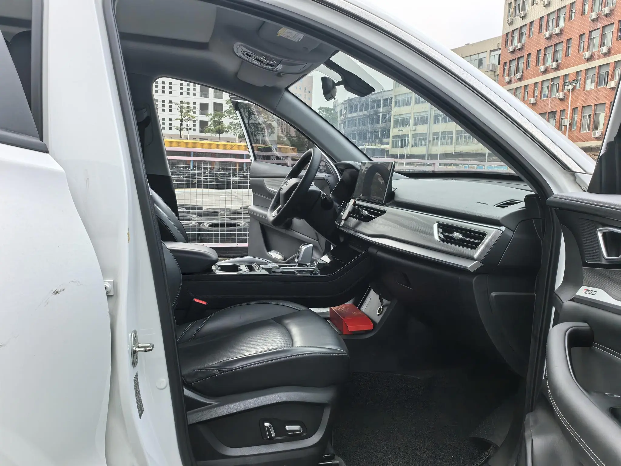 Chery Fulwin Tiggo 8 Kunpeng version 290TGDI automatic wind-by-wind version