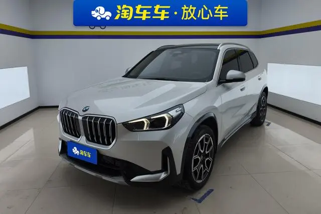 BMW BMW X1 sDrive25Li X design set