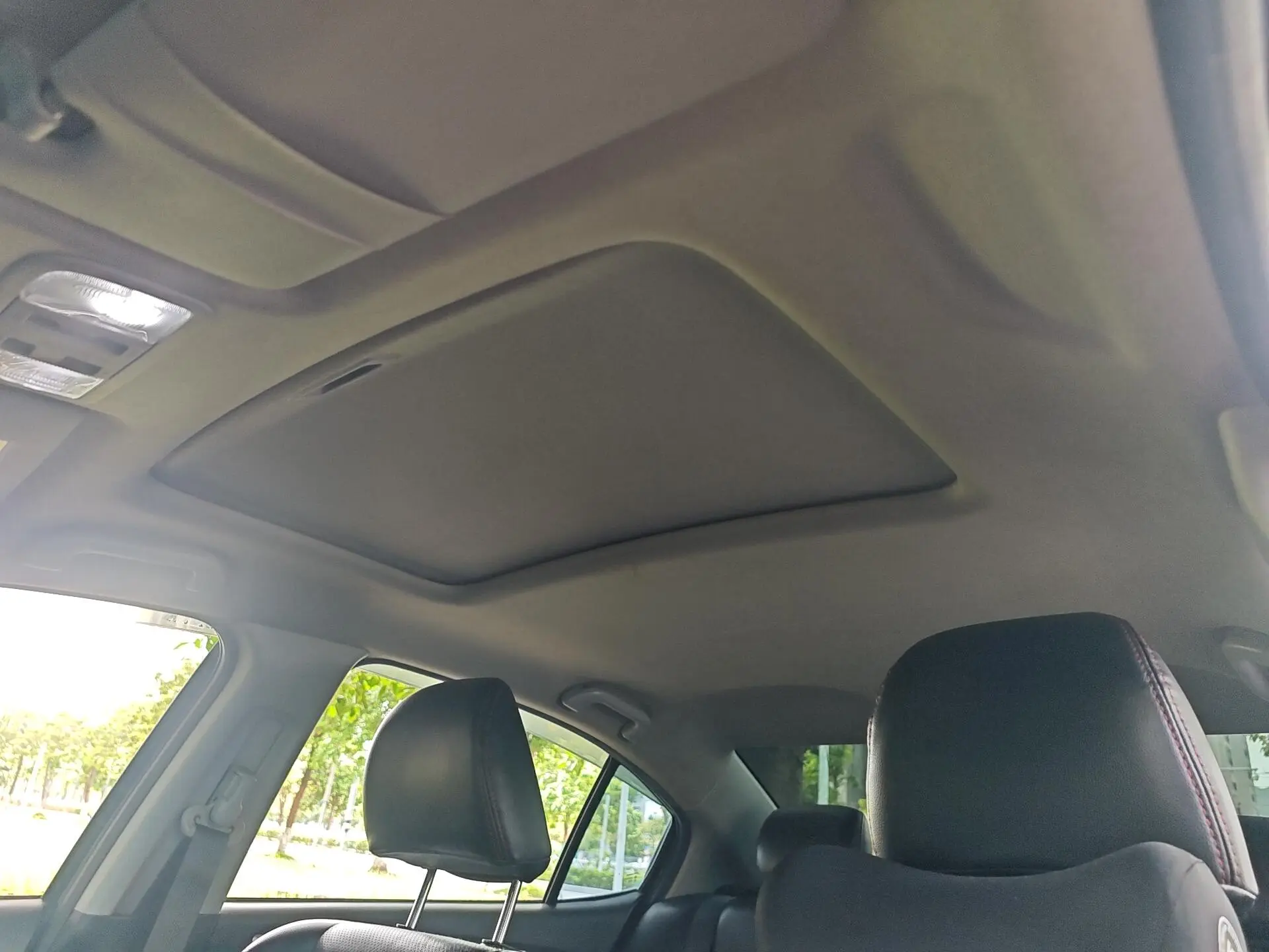 Honda Lingpai 1.8L CVT Deluxe Edition