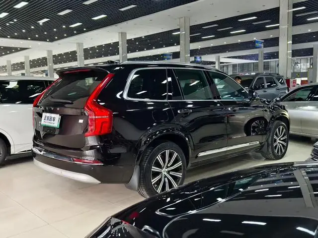 Volvo Volvo XC90 PHEV Facelifted E-drive hybrid T8 Zhizun Deluxe Edition 7-seater