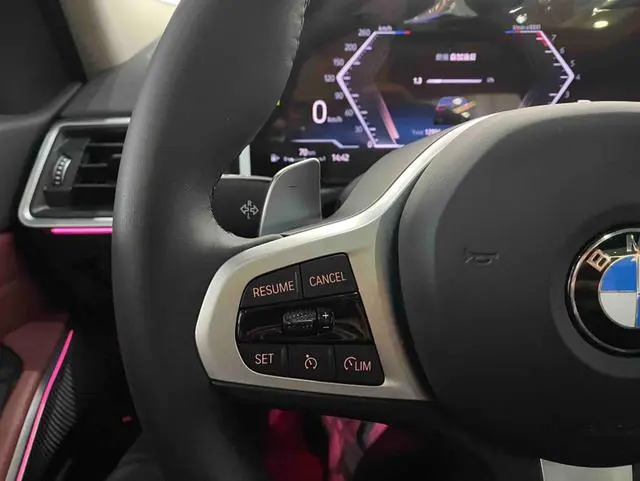 BMW BMW 3 Series 325Li M sports suit