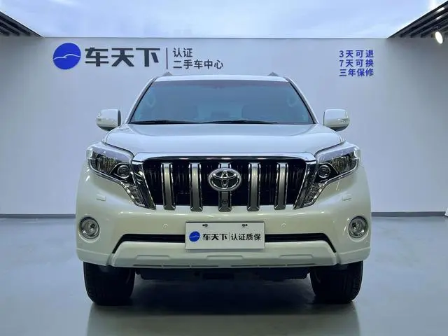 TOYOTA Prado 3.5L automatic VX NAVI