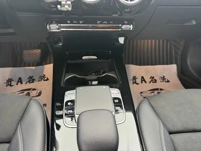 Mercedes-Benz Mercedes-Benz A-class A 200 L sports sedan