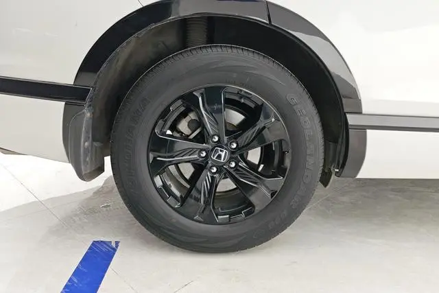 Honda Hao Ying 240TURBO CVT two-wheel drive Premium Edition