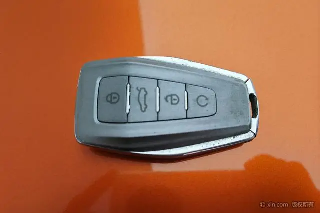 Geely Binyue 260T DCT Knight Country VI