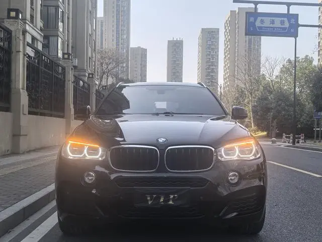 BMW BMW X6 xDrive35i M Sports Luxury