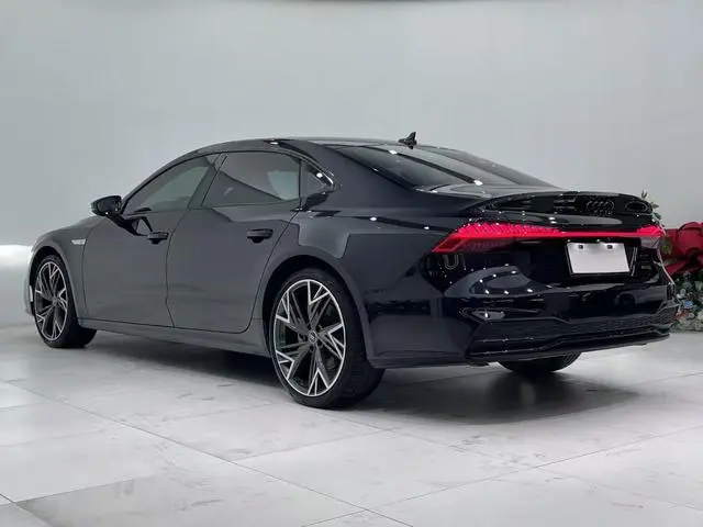 Audi Audi A7L 45 TFSI quattro S-line Black Samurai Edition