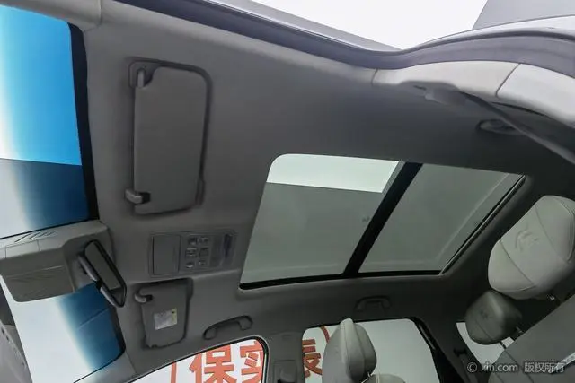 Dongfeng Fengxing Popular yachts 1.5T DCT Wave by Wave version