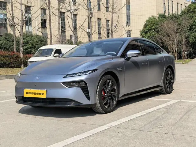 Dongfeng eπ eπ007 Pure electric 540 four-wheel drive Max version