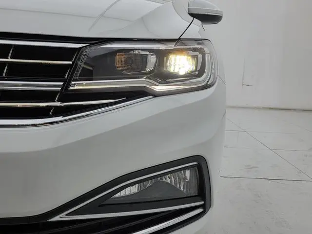 Volkswagen Bora 1.5L Automatic Elite Intelligent Version