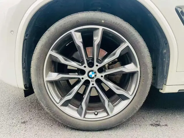 BMW BMW X3 xDrive30i Leading M Yao Ye Set
