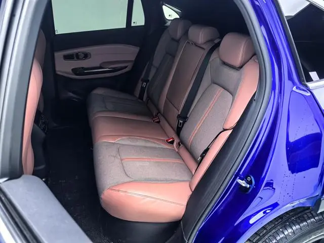 NIO Nio EC6 430KM sports version