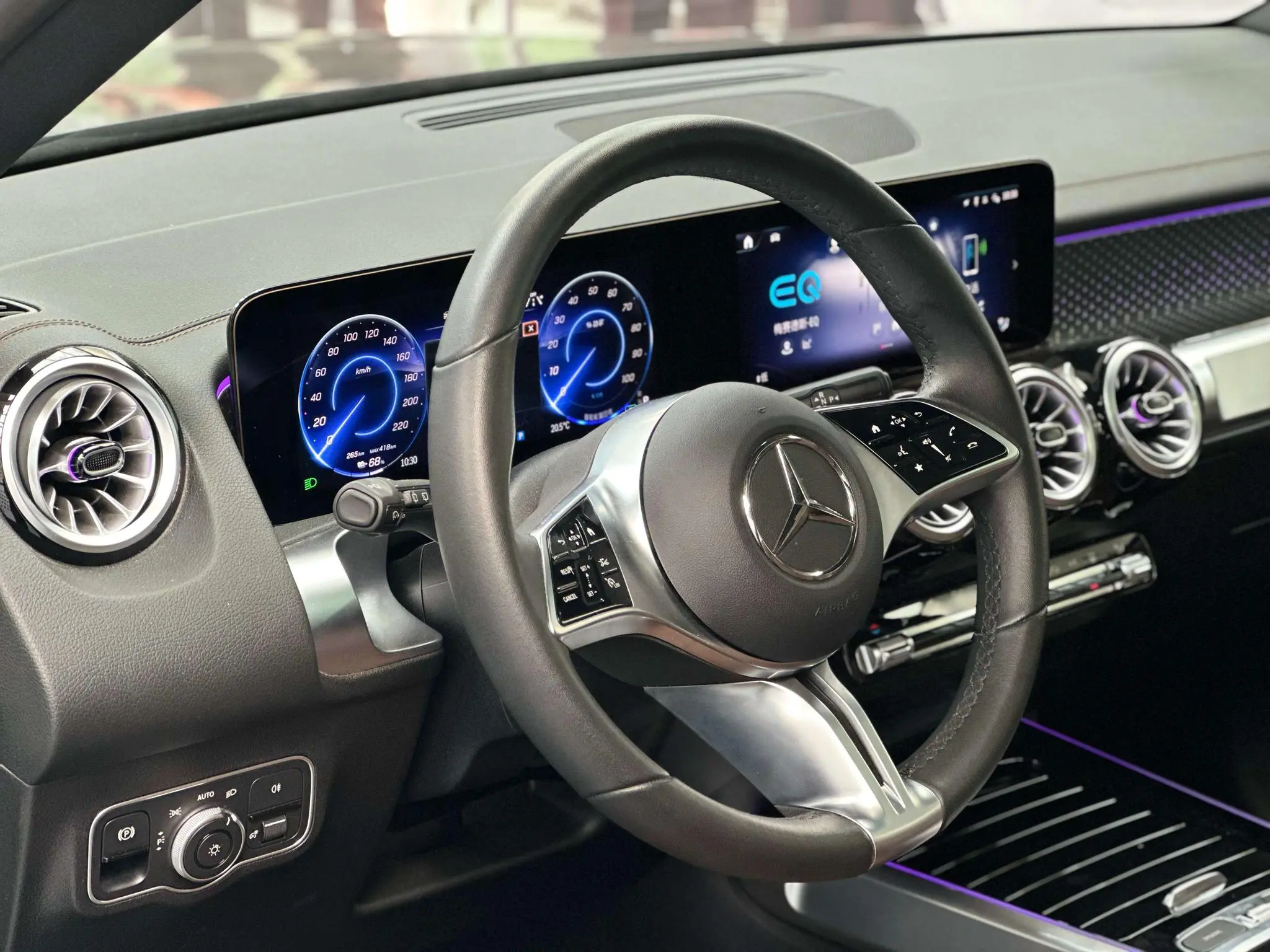 Mercedes-Benz Mercedes-Benz EQB EQB 260