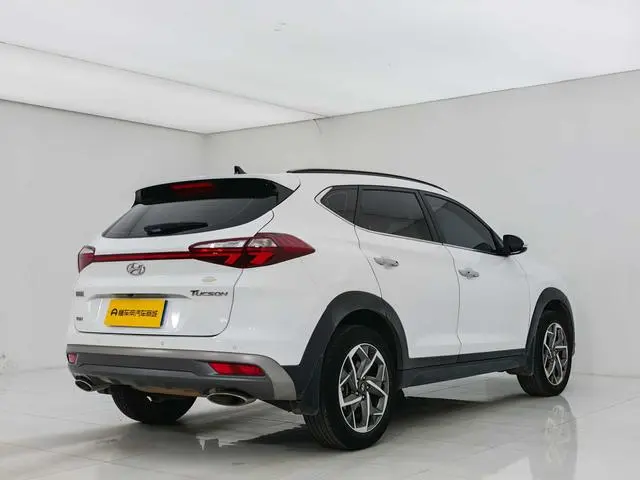 Hyundai Tucson 280TGDi dual-clutch two-wheel drive fashion version of the country VI
