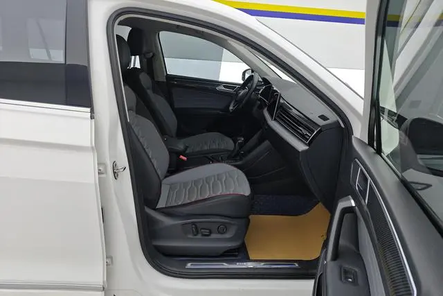 Volkswagen Tiguan L PHEV 430PHEV plug-in hybrid Ultimate Edition