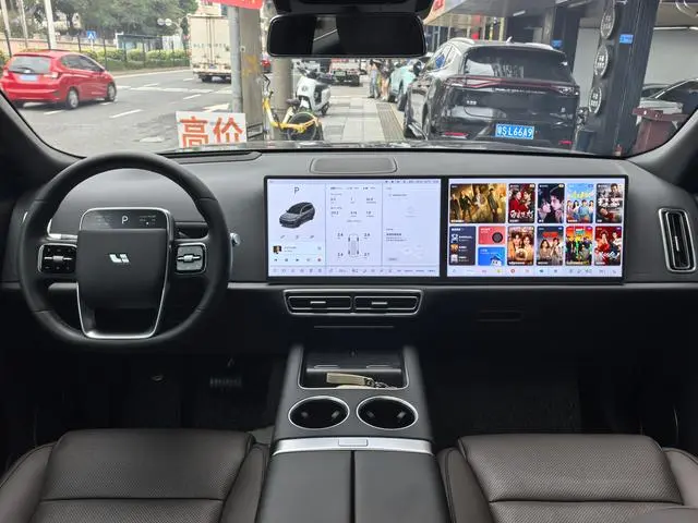 Li Auto Ideal L9 Max version