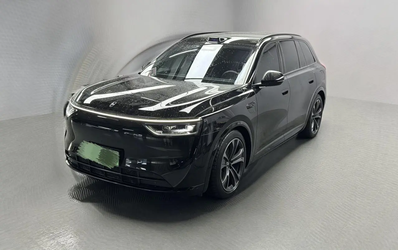 AITO Ask the world M8 Extended range Ultra six-seater version