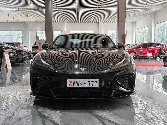Neta Nezha GT 580 four-wheel drive version