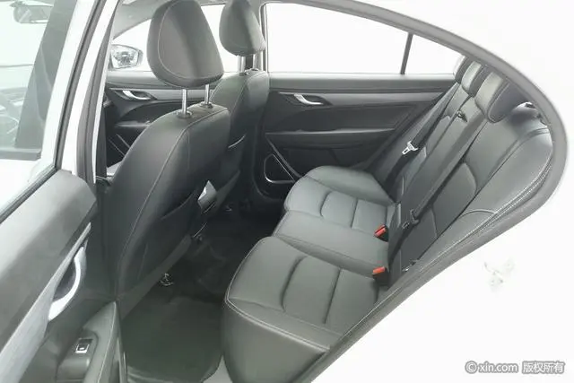 Geely Emgrand UP 1.5L CVT luxury
