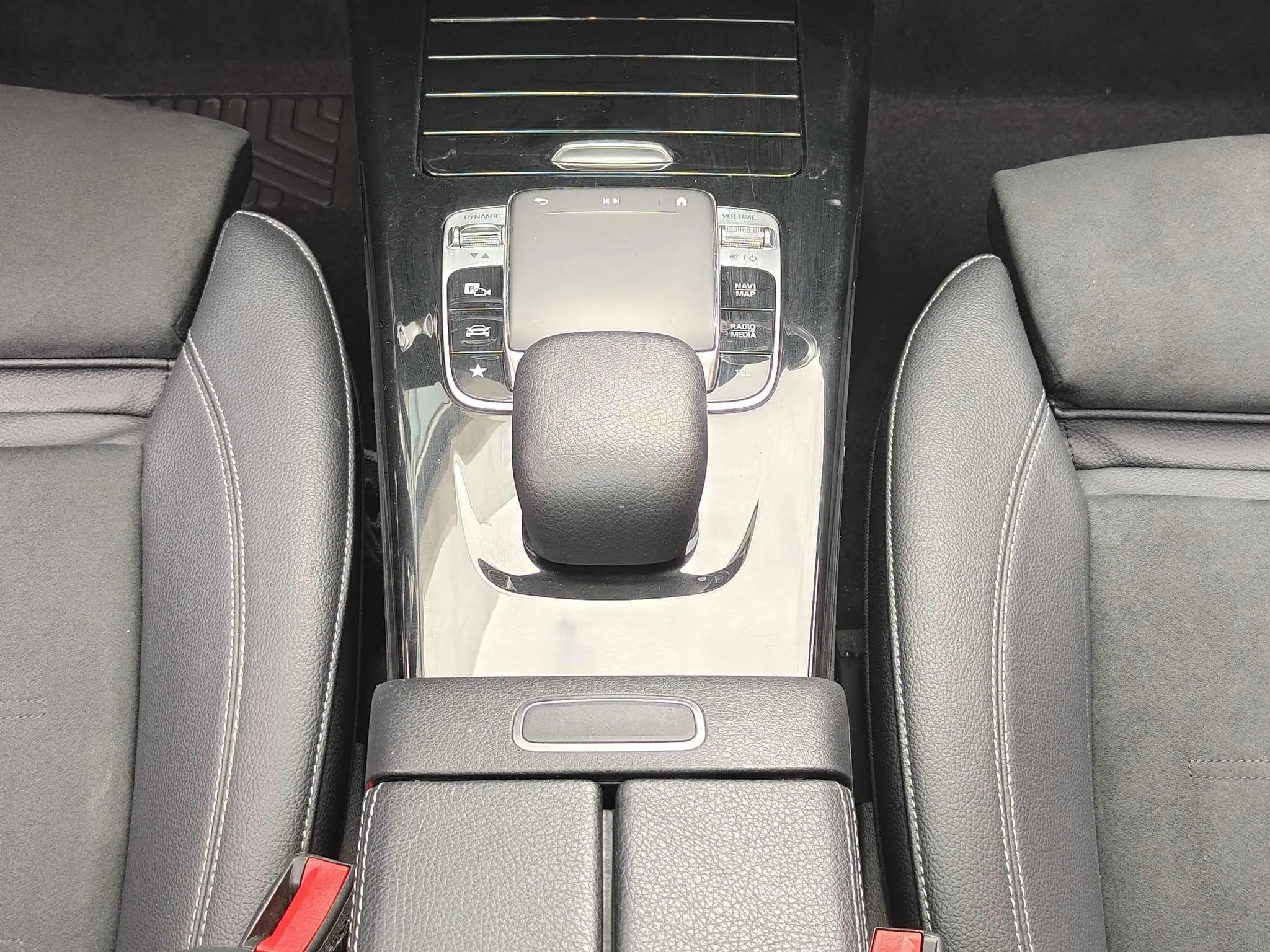 Mercedes-Benz Mercedes-Benz A-class A 200 L sports sedan