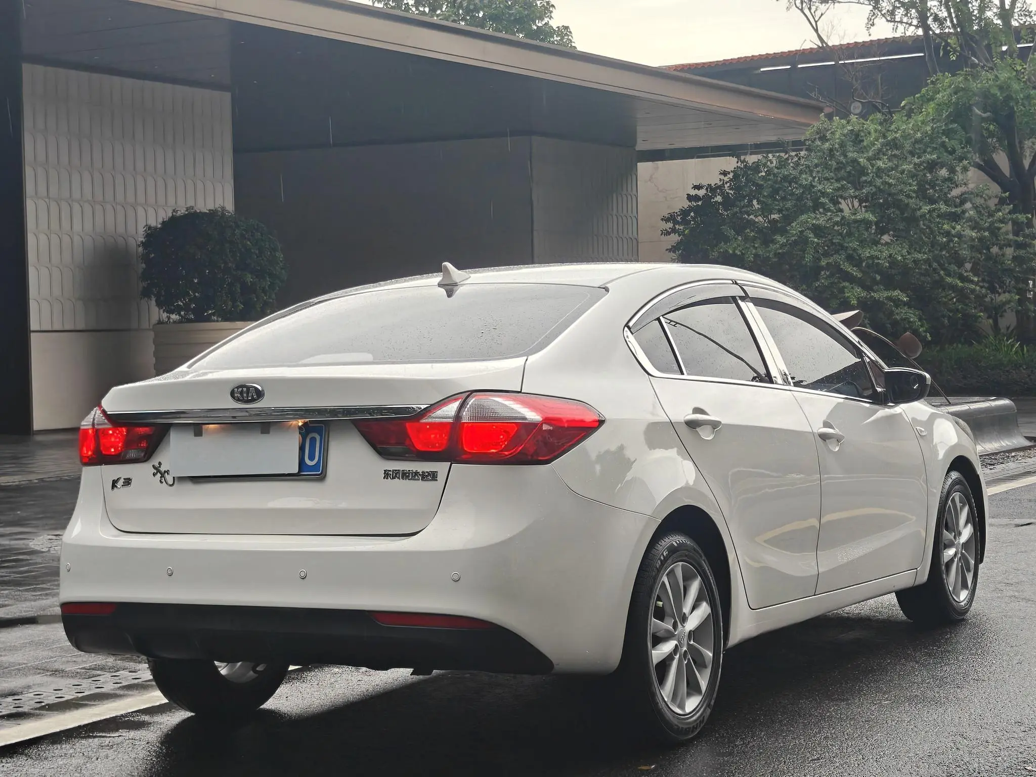 Kia Kia K3 1.6L automatic GLS