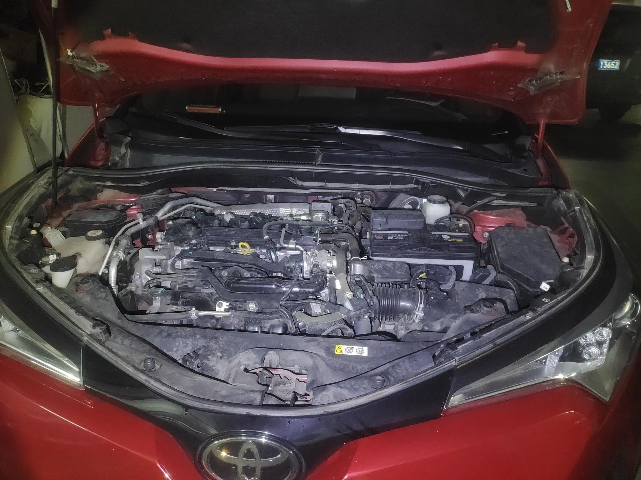 TOYOTA Toyota C-HR 2.0L Leading version