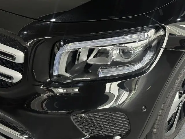 Mercedes-Benz Mercedes-Benz GLB GLB 200 fashion type