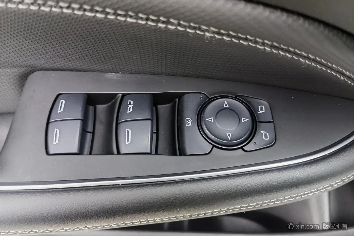 Buick Regal 25T Premium Edition