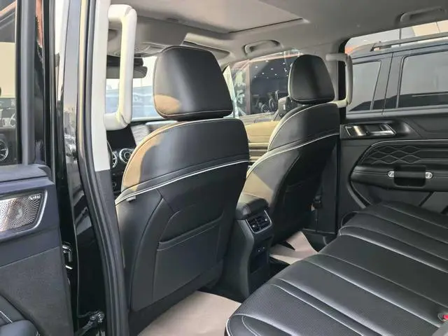 Tank Tank 300 2.0T Conqueror